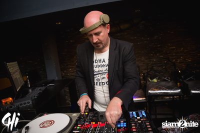 Friday Night at CHi - upscale dining and entertainment — photo 45