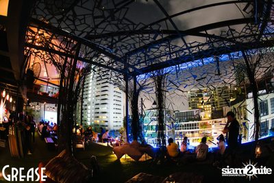 Friday Night at Grease Bangkok, Sukhumvit Soi 49 — photo 9
