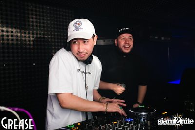 Friday Night at Grease Bangkok, Sukhumvit Soi 49 — photo 55