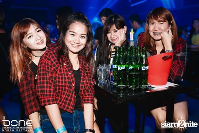 Da Endorphine Live Concert ที่ โบน พัทยา — photo 9