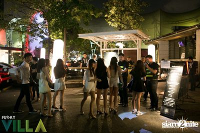 Friday Night at Funky Villa, Thonglor Arena 10 — photo 1