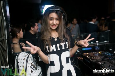 Friday Night at Funky Villa, Thonglor Arena 10 — photo 93