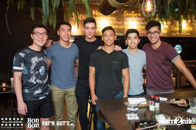 คืนวันเสาร์ ที่ คลาวส์, บอน บอน และ แฟตอาร์ กัตซ์ ใน Seenspace — photo 7