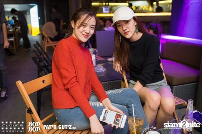 คืนวันเสาร์ ที่ คลาวส์, บอน บอน และ แฟตอาร์ กัตซ์ ใน Seenspace — photo 20