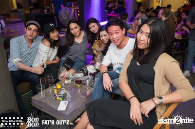 คืนวันเสาร์ ที่ คลาวส์, บอน บอน และ แฟตอาร์ กัตซ์ ใน Seenspace — photo 51