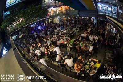 คืนวันเสาร์ ที่ คลาวส์, บอน บอน และ แฟตอาร์ กัตซ์ ใน Seenspace — photo 59