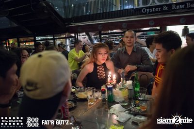 คืนวันเสาร์ ที่ คลาวส์, บอน บอน และ แฟตอาร์ กัตซ์ ใน Seenspace — photo 72
