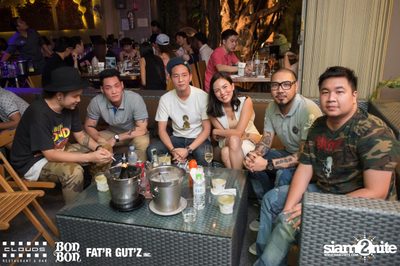 คืนวันเสาร์ ที่ คลาวส์, บอน บอน และ แฟตอาร์ กัตซ์ ใน Seenspace — photo 80