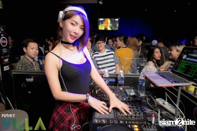 Funky Villa presents Room 39 & Polycat — photo 120
