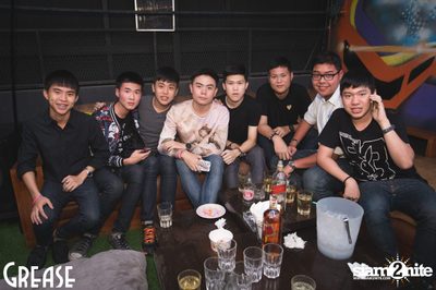 Saturday Night at GREASE Bangkok, Sukhumvit 49 — photo 11
