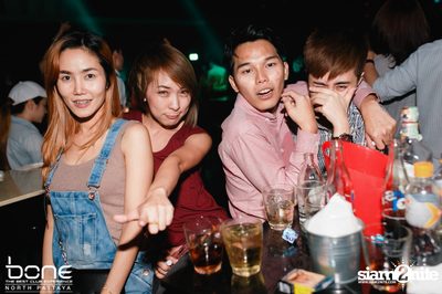 Slice N Dice (สัญชาติออสเตรเลีย) ที่ร้าน โบน พัทยาเหนือ — photo 97