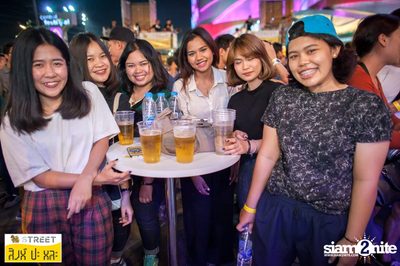 Singha S-treet กับ Greasy Cafe ที่ เซ็นทรัลเฟสติวัล เขียงใหม่ — photo 132