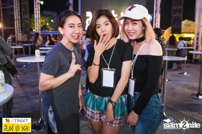 Singha S-treet กับ Apartment Khunpa ที่ เซ็นทรัลเฟสติวัล เขียงใหม่ — photo 60