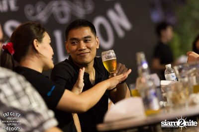 คืนวันอาทิตย์ ที่ แฟท กัตส์ ซาลูน, เซ็นทรัล อีสท์วิล — photo 89