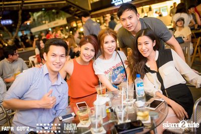 Seenspace Invasion ที่ร้าน Clouds, Fat'R Gut'z และ BREW Beers & Ciders — photo 12