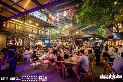 Seenspace Invasion ที่ร้าน Clouds, Fat'R Gut'z และ BREW Beers & Ciders — photo 29