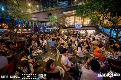 Seenspace Invasion ที่ร้าน Clouds, Fat'R Gut'z และ BREW Beers & Ciders — photo 31