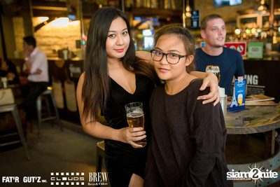 Seenspace Invasion ที่ร้าน Clouds, Fat'R Gut'z และ BREW Beers & Ciders — photo 42