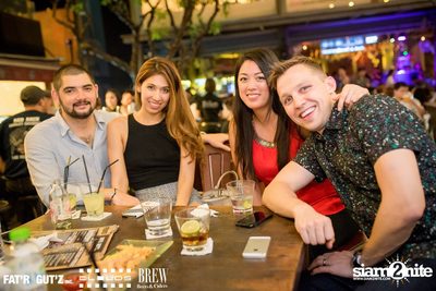 Seenspace Invasion ที่ร้าน Clouds, Fat'R Gut'z และ BREW Beers & Ciders — photo 43