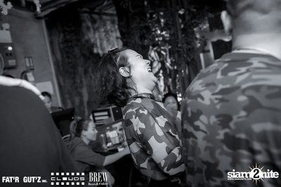Seenspace Invasion ที่ร้าน Clouds, Fat'R Gut'z และ BREW Beers & Ciders — photo 72