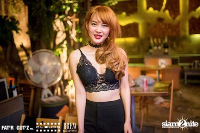 Seenspace Invasion ที่ร้าน Clouds, Fat'R Gut'z และ BREW Beers & Ciders — photo 83
