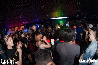 Wednesday Night at Grease Bangkok, Sukhumvit Soi 49 — photo 18
