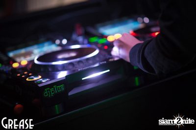 Wednesday Night at Grease Bangkok, Sukhumvit Soi 49 — photo 90