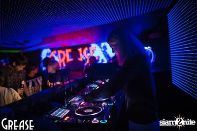 Wednesday Night at Grease Bangkok, Sukhumvit Soi 49 — photo 91