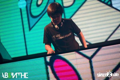 Smirnoff Sound Collective & Absinthe pres. Proud To Be Thai — photo 10