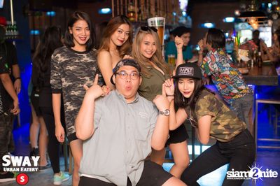 Throwback Thursday ที่ร้าน สเวย์, ทองหล่อ อารีน่า 10 — photo 18
