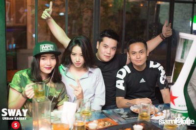 Throwback Thursday ที่ร้าน สเวย์, ทองหล่อ อารีน่า 10 — photo 22