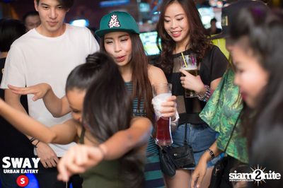 Throwback Thursday ที่ร้าน สเวย์, ทองหล่อ อารีน่า 10 — photo 33