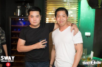 Throwback Thursday ที่ร้าน สเวย์, ทองหล่อ อารีน่า 10 — photo 35