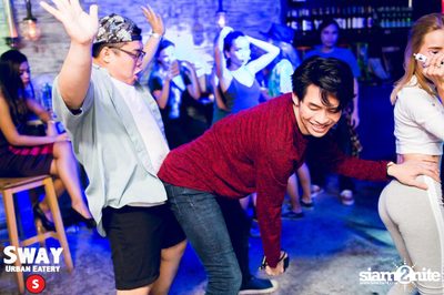 Throwback Thursday ที่ร้าน สเวย์, ทองหล่อ อารีน่า 10 — photo 83