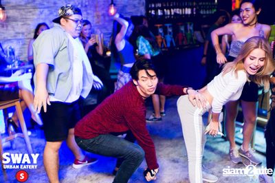Throwback Thursday ที่ร้าน สเวย์, ทองหล่อ อารีน่า 10 — photo 84