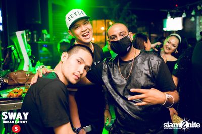Throwback Thursday ที่ร้าน สเวย์, ทองหล่อ อารีน่า 10 — photo 106