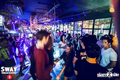 Throwback Thursday ที่ร้าน สเวย์, ทองหล่อ อารีน่า 10 — photo 142