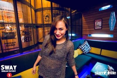Throwback Thursday ที่ร้าน สเวย์, ทองหล่อ อารีน่า 10 — photo 144