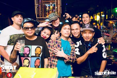 Throwback Thursday ที่ร้าน สเวย์, ทองหล่อ อารีน่า 10 — photo 167