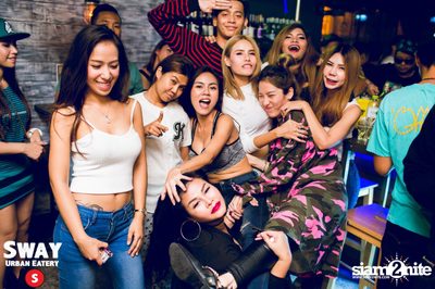 Throwback Thursday ที่ร้าน สเวย์, ทองหล่อ อารีน่า 10 — photo 168