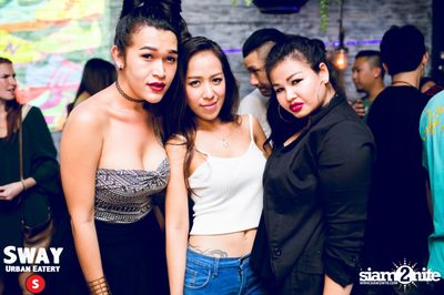 Throwback Thursday ที่ร้าน สเวย์, ทองหล่อ อารีน่า 10 — photo 170