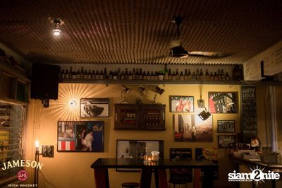 St. Patrick's Day at Le Café des Stagiaires - Bangkok — photo 27