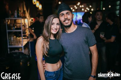 Friday Night at Grease Bangkok, Sukhumvit Soi 49 — photo 10