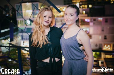 Friday Night at Grease Bangkok, Sukhumvit Soi 49 — photo 39