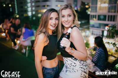 Friday Night at Grease Bangkok, Sukhumvit Soi 49 — photo 69