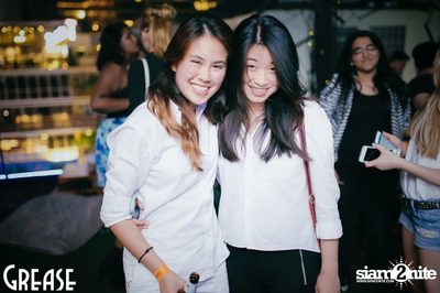Friday Night at Grease Bangkok, Sukhumvit Soi 49 — photo 94