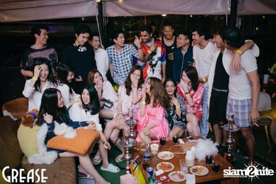 Friday Night at Grease Bangkok, Sukhumvit Soi 49 — photo 105