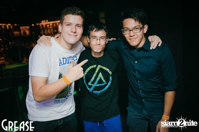 Friday Night at Grease Bangkok, Sukhumvit Soi 49 — photo 110