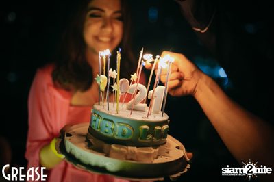 Friday Night at Grease Bangkok, Sukhumvit Soi 49 — photo 127