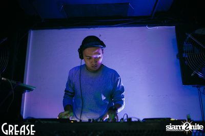 Friday Night at Grease Bangkok, Sukhumvit Soi 49 — photo 154